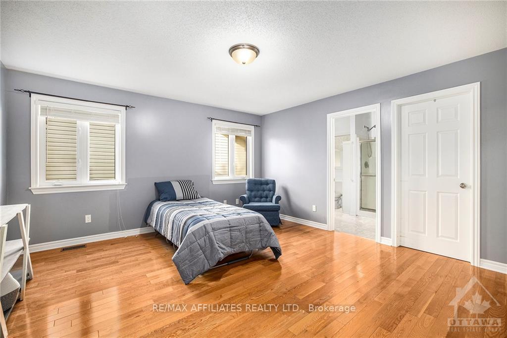 Photo 17 of 195 Harold Street, Smiths Falls — HOMEH