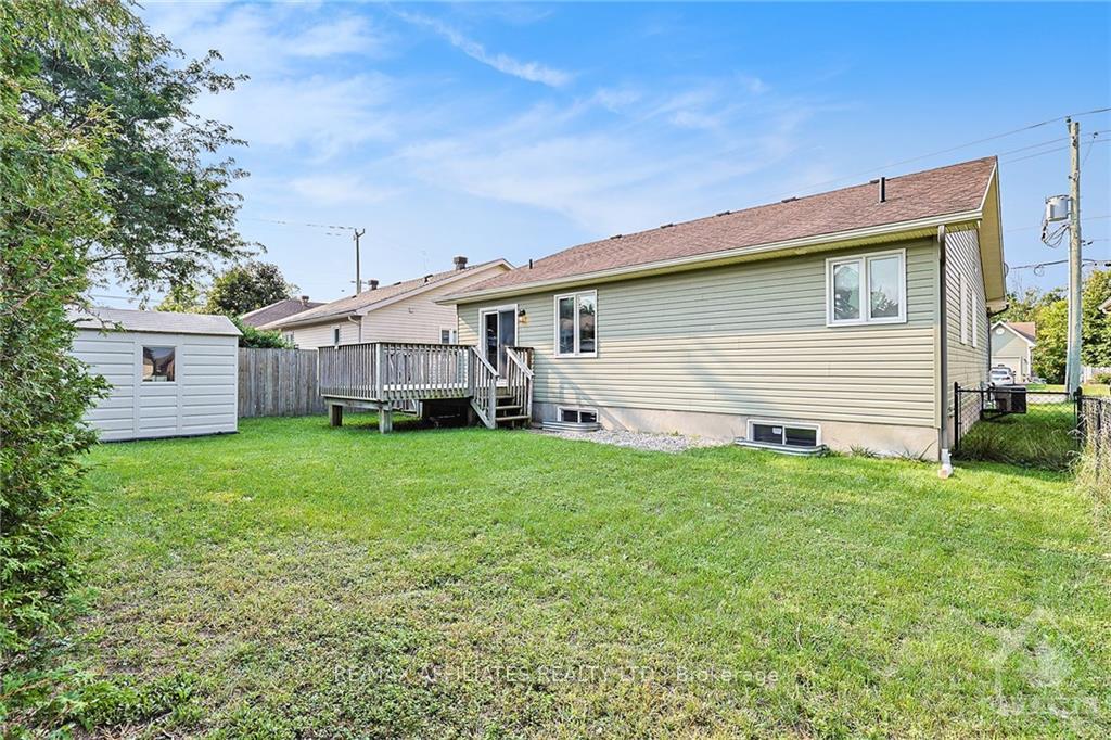 Photo 22 of 195 Harold Street, Smiths Falls — HOMEH