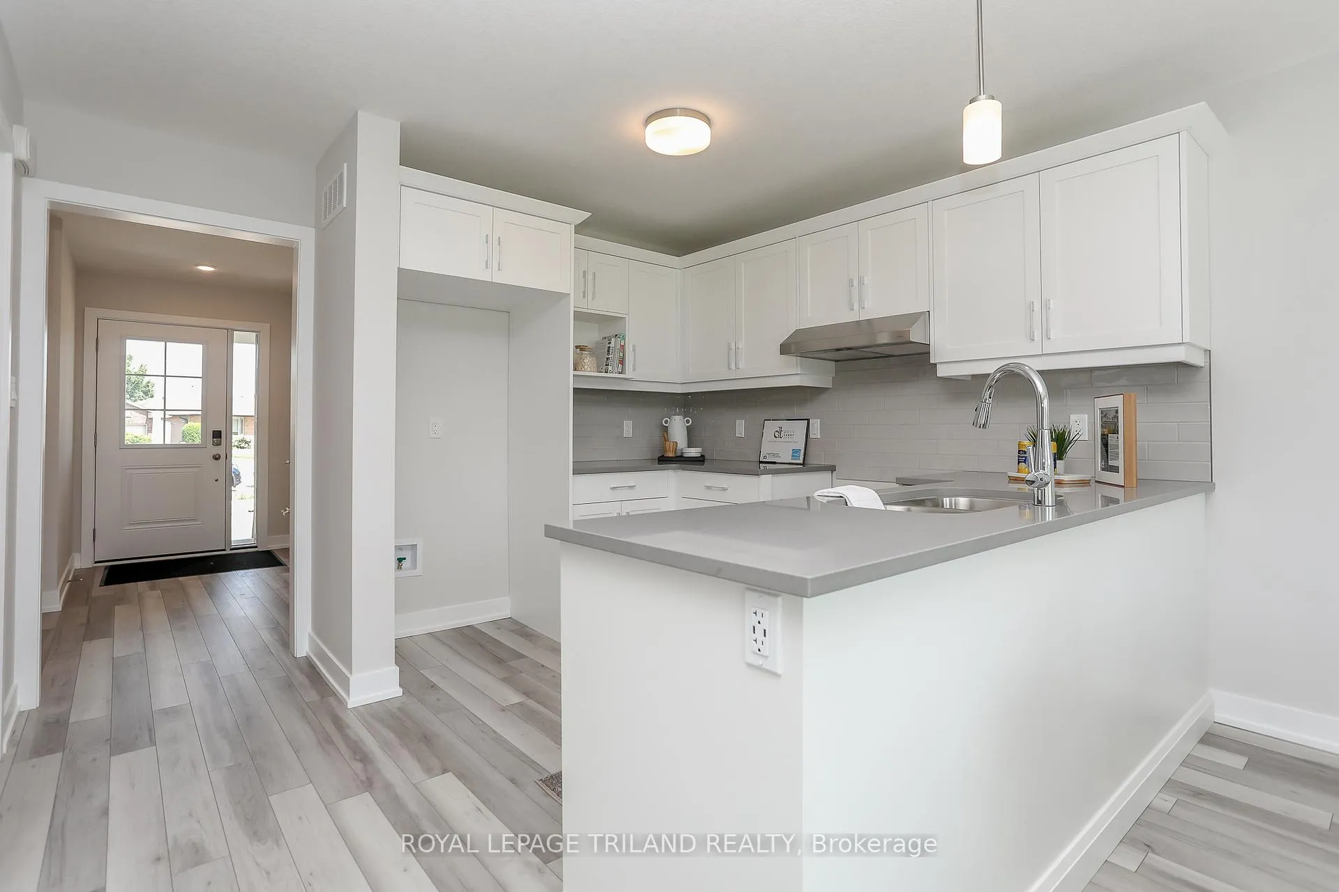 Photo 7 of 24 Harrow Lane, St. Thomas — HOMEH
