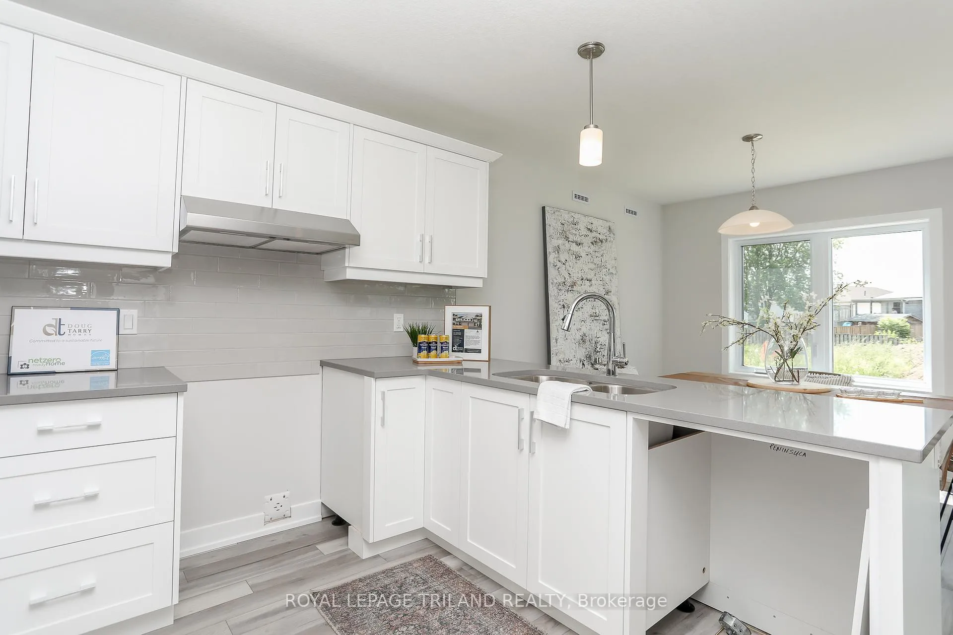 Photo 11 of 24 Harrow Lane, St. Thomas — HOMEH
