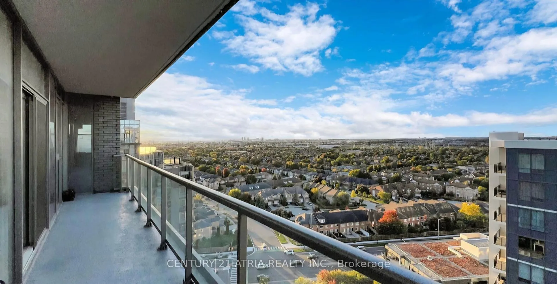 Photo 9 of Unit 1709, 20 Gatineau Drive, Vaughan, Beverley Glen — HOMEH