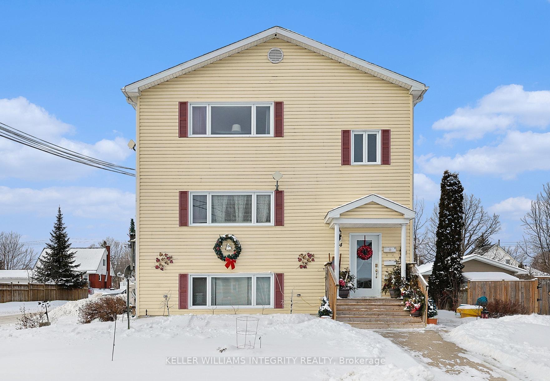 Front of Unit Unit C, 174 Brockville Street