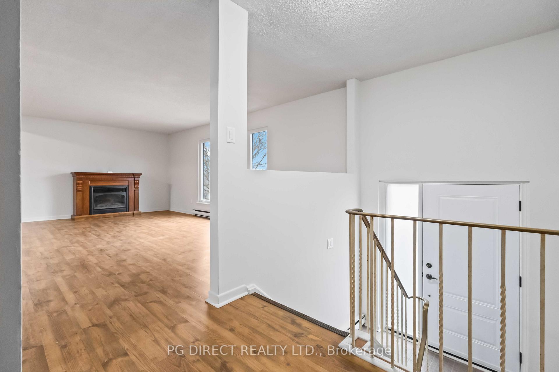 Photo 4 of 38 Orchard Road, Scugog, Port Perry — HOMEH