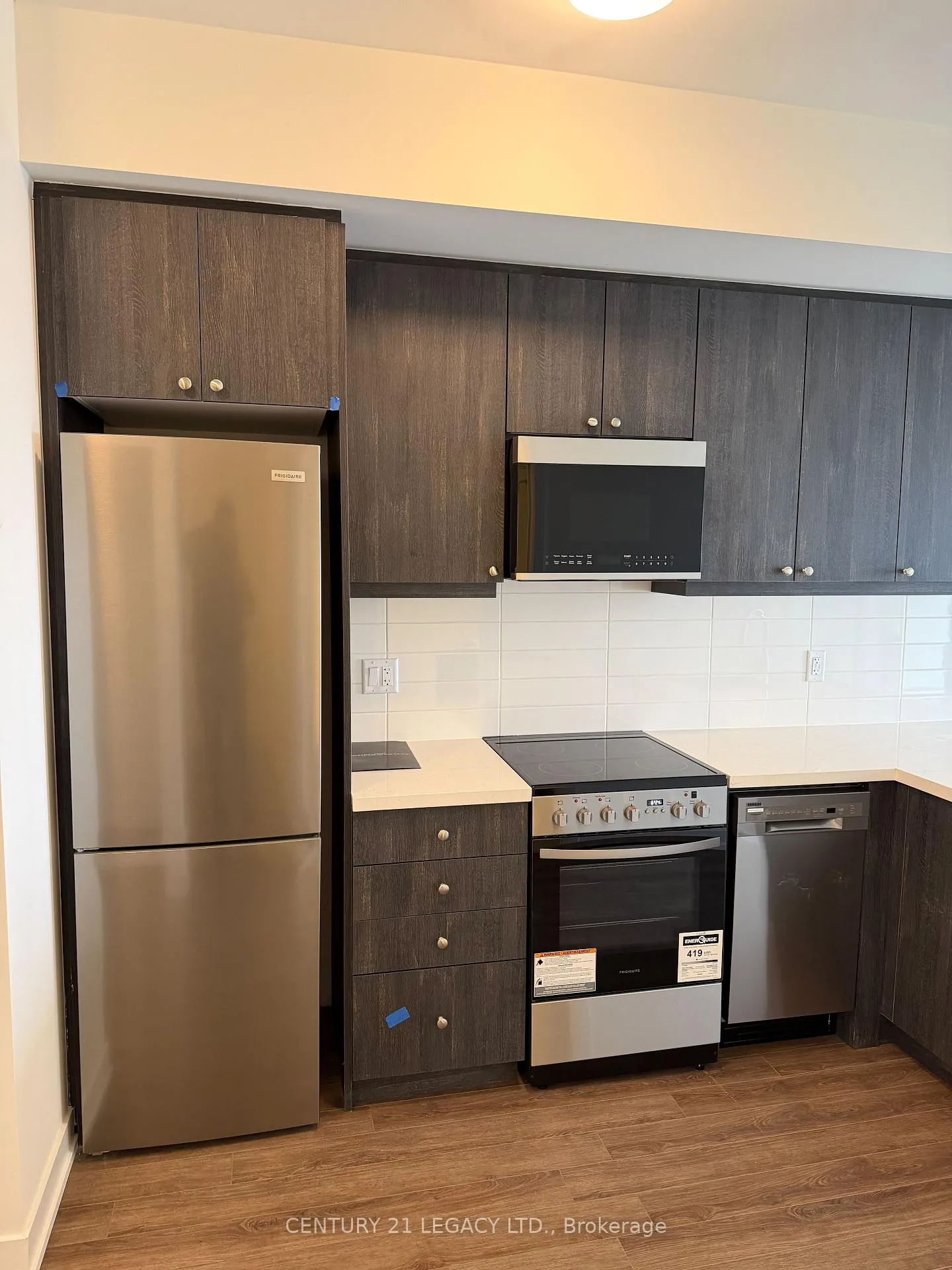 Photo 7 of Unit 1105, 51 Clarington Avenue, Clarington, Bowmanville — HOMEH