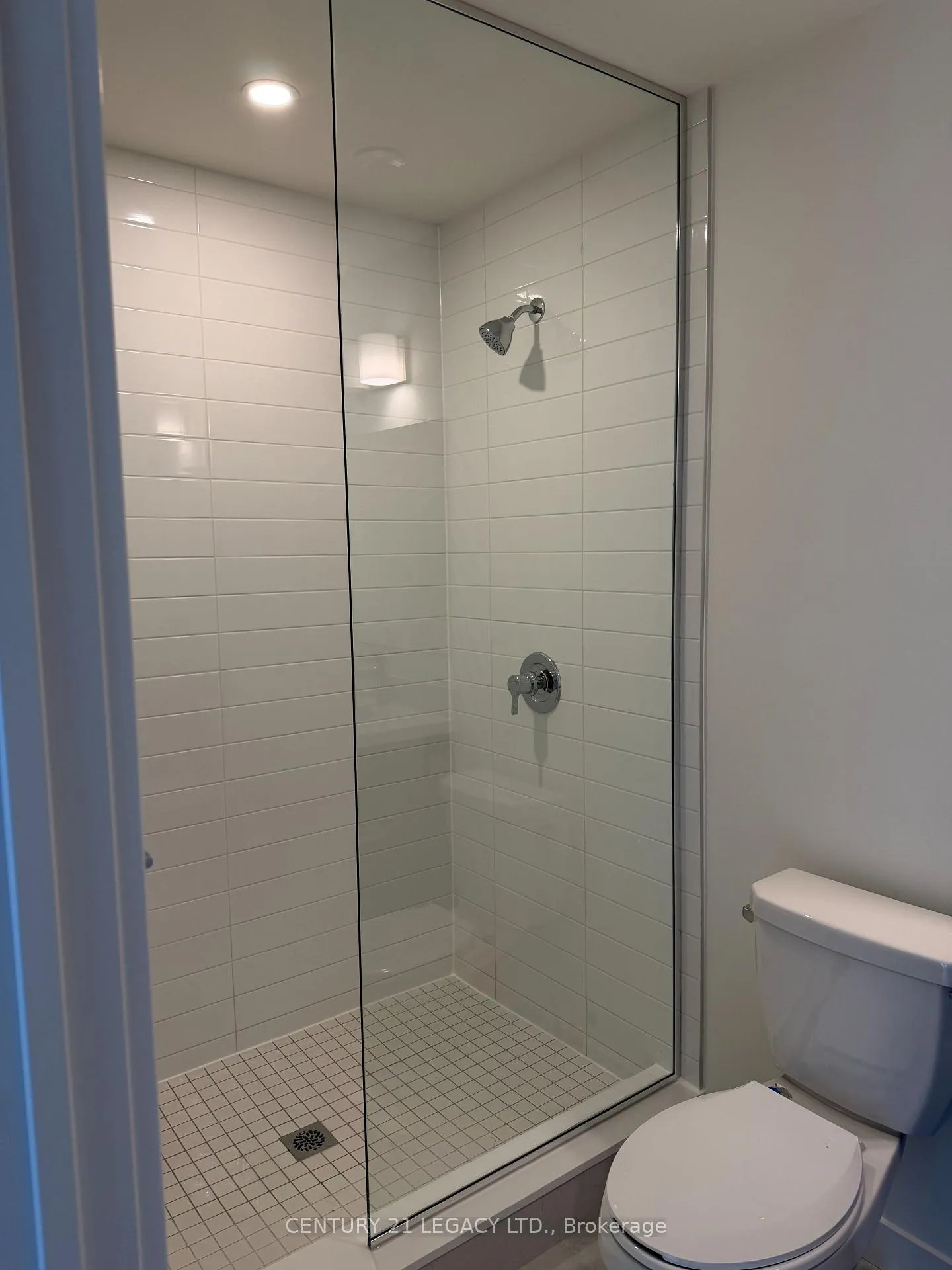Photo 19 of Unit 1105, 51 Clarington Avenue, Clarington, Bowmanville — HOMEH