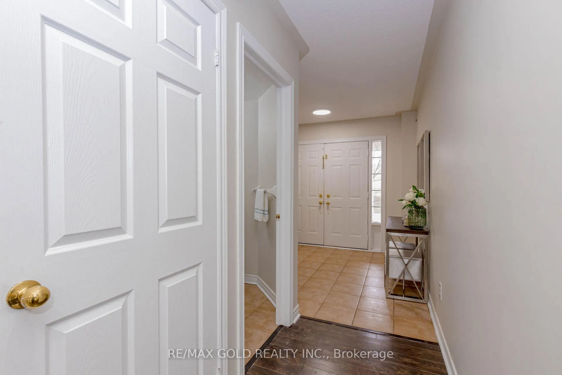 Photo 9 of 154 Brussels Avenue, Brampton, Sandringham-Wellington — HOMEH