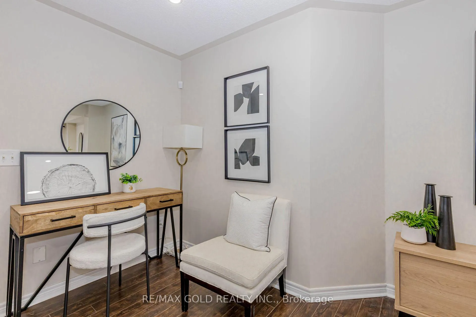 Photo 11 of 154 Brussels Avenue, Brampton, Sandringham-Wellington — HOMEH