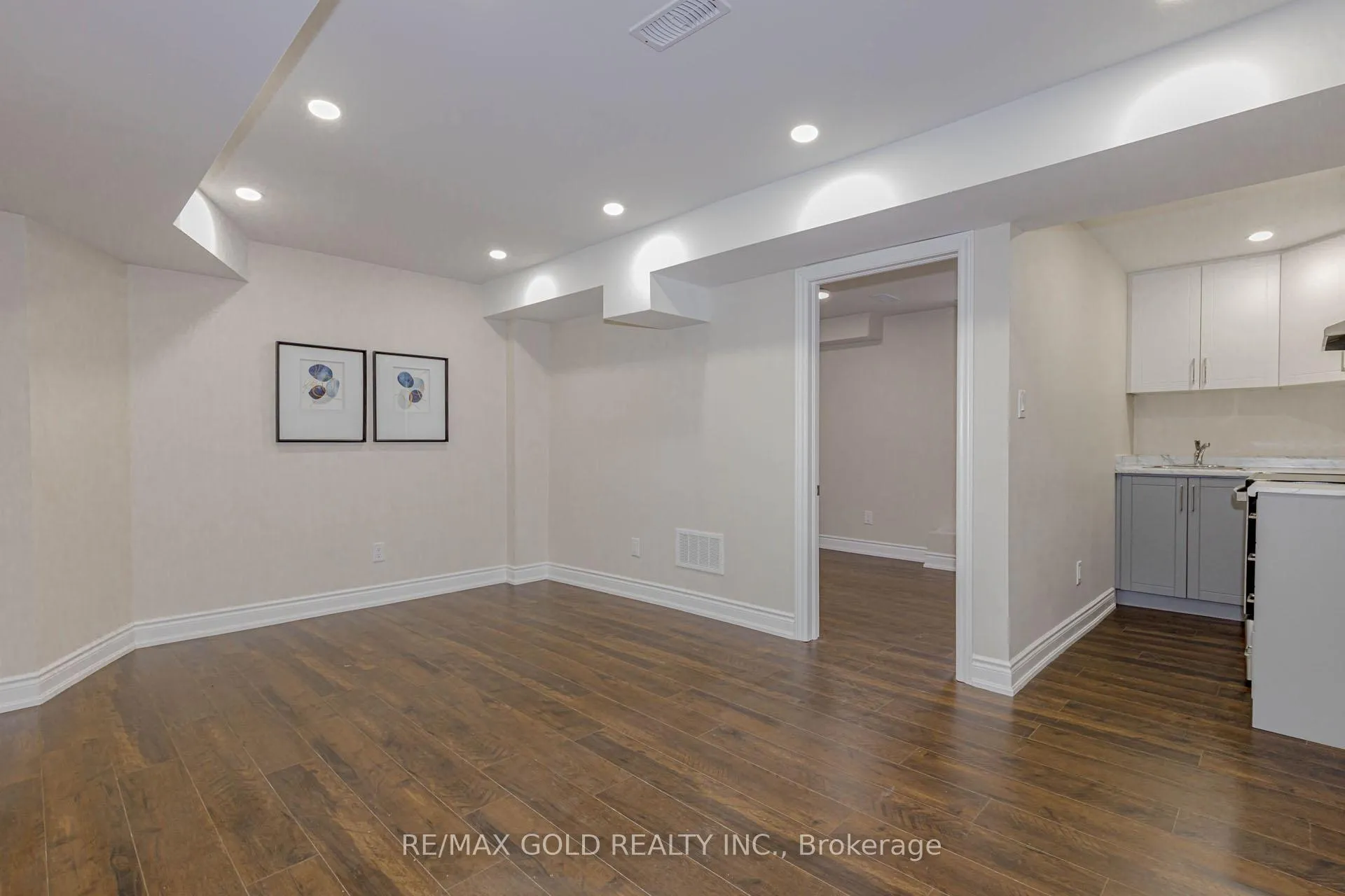 Photo 37 of 154 Brussels Avenue, Brampton, Sandringham-Wellington — HOMEH