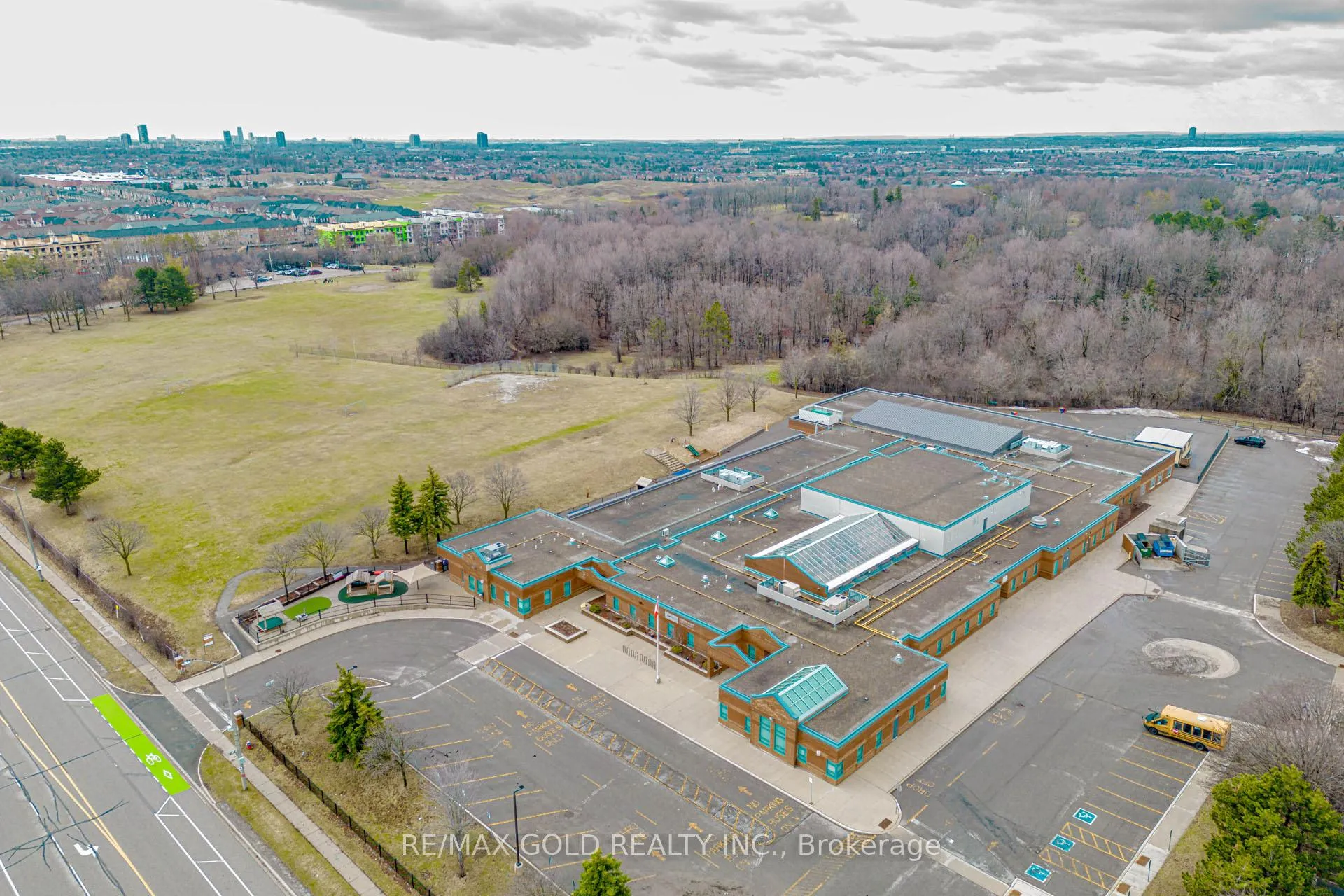 Photo 49 of 154 Brussels Avenue, Brampton, Sandringham-Wellington — HOMEH