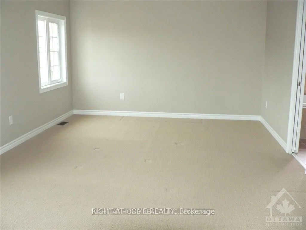 Photo 9 of 476 Foxhall Way, Ottawa, Kanata - Bridlewood — HOMEH