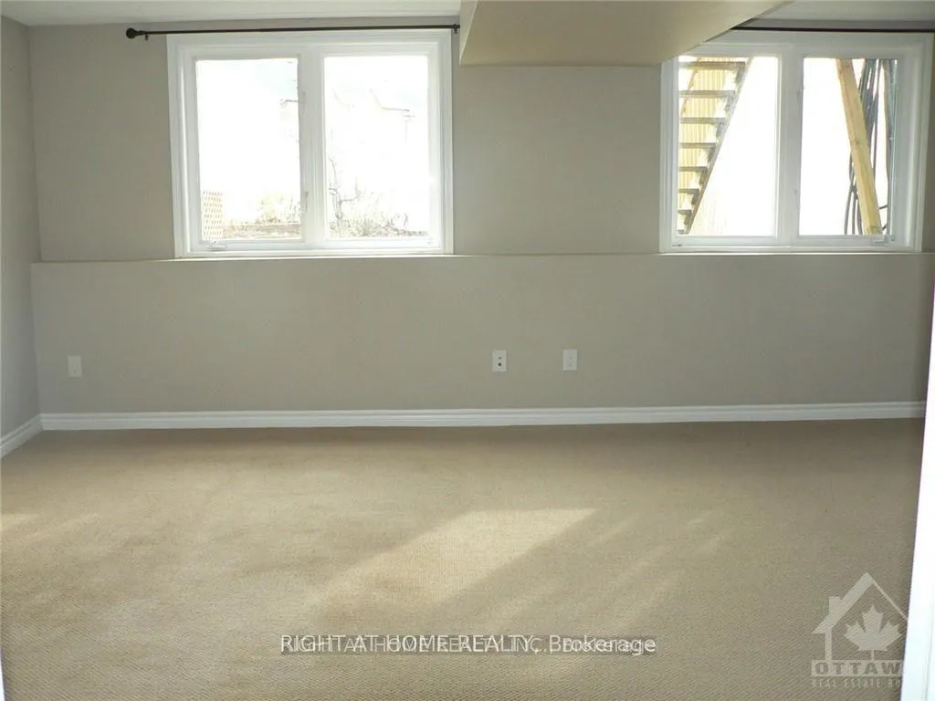 Photo 15 of 476 Foxhall Way, Ottawa, Kanata - Bridlewood — HOMEH
