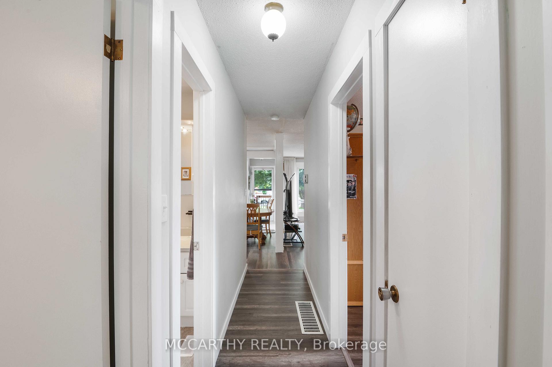 Photo 17 of 433 First Avenue E, Shelburne — HOMEH