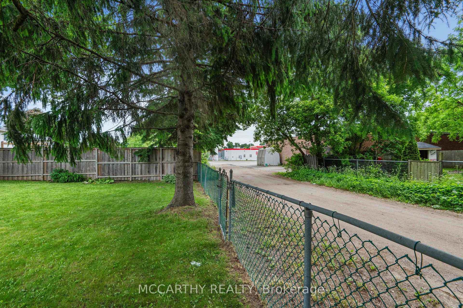 Photo 32 of 433 First Avenue E, Shelburne — HOMEH