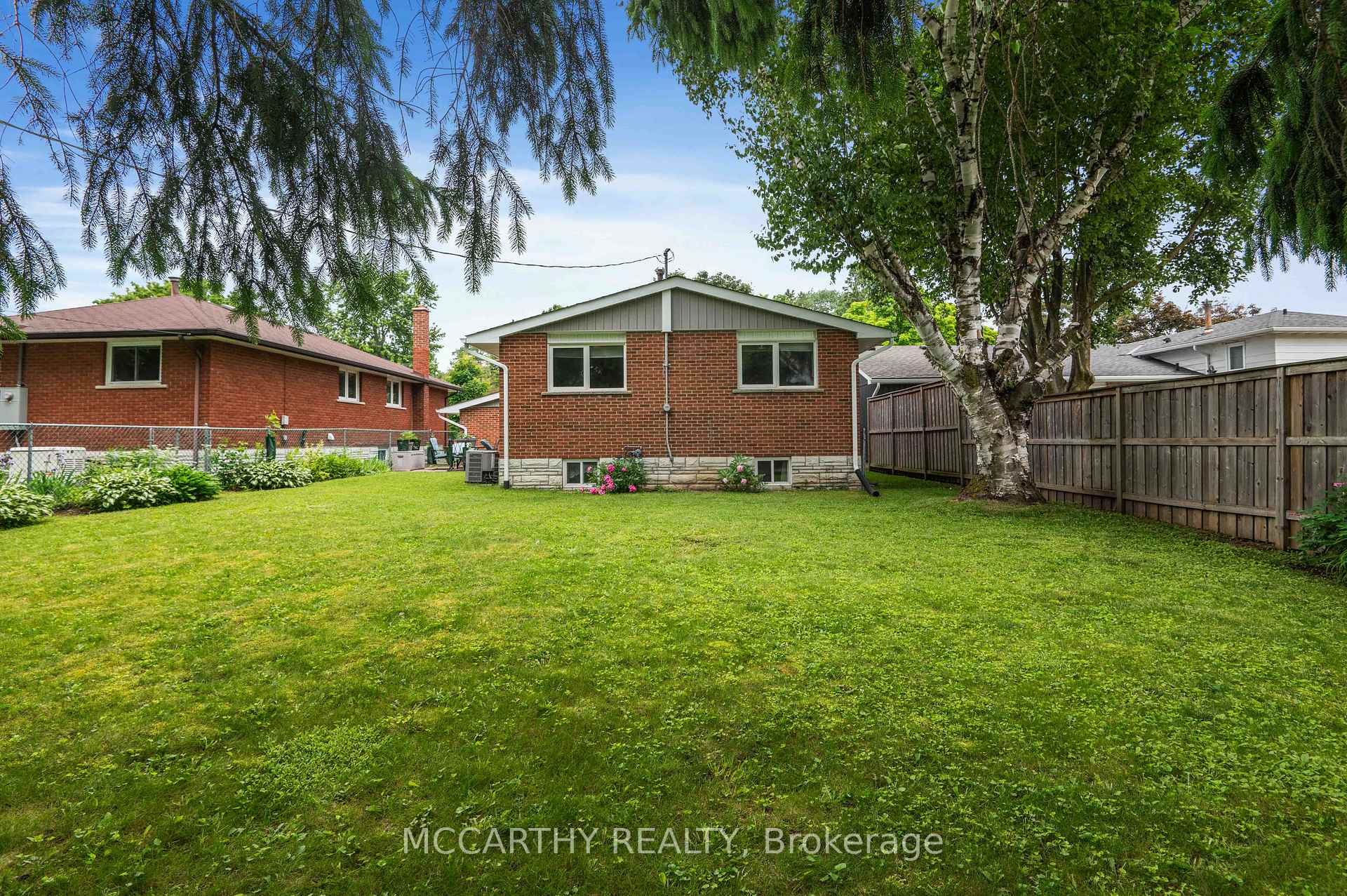 Photo 36 of 433 First Avenue E, Shelburne — HOMEH