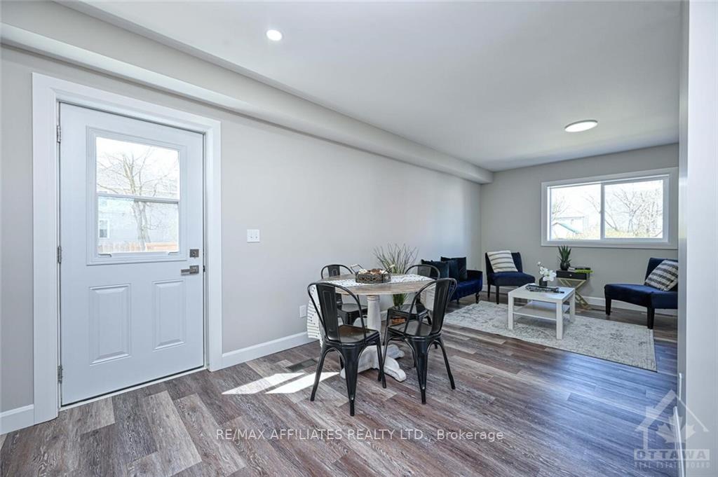 Photo 7 of 27 Anne Street, Smiths Falls — HOMEH