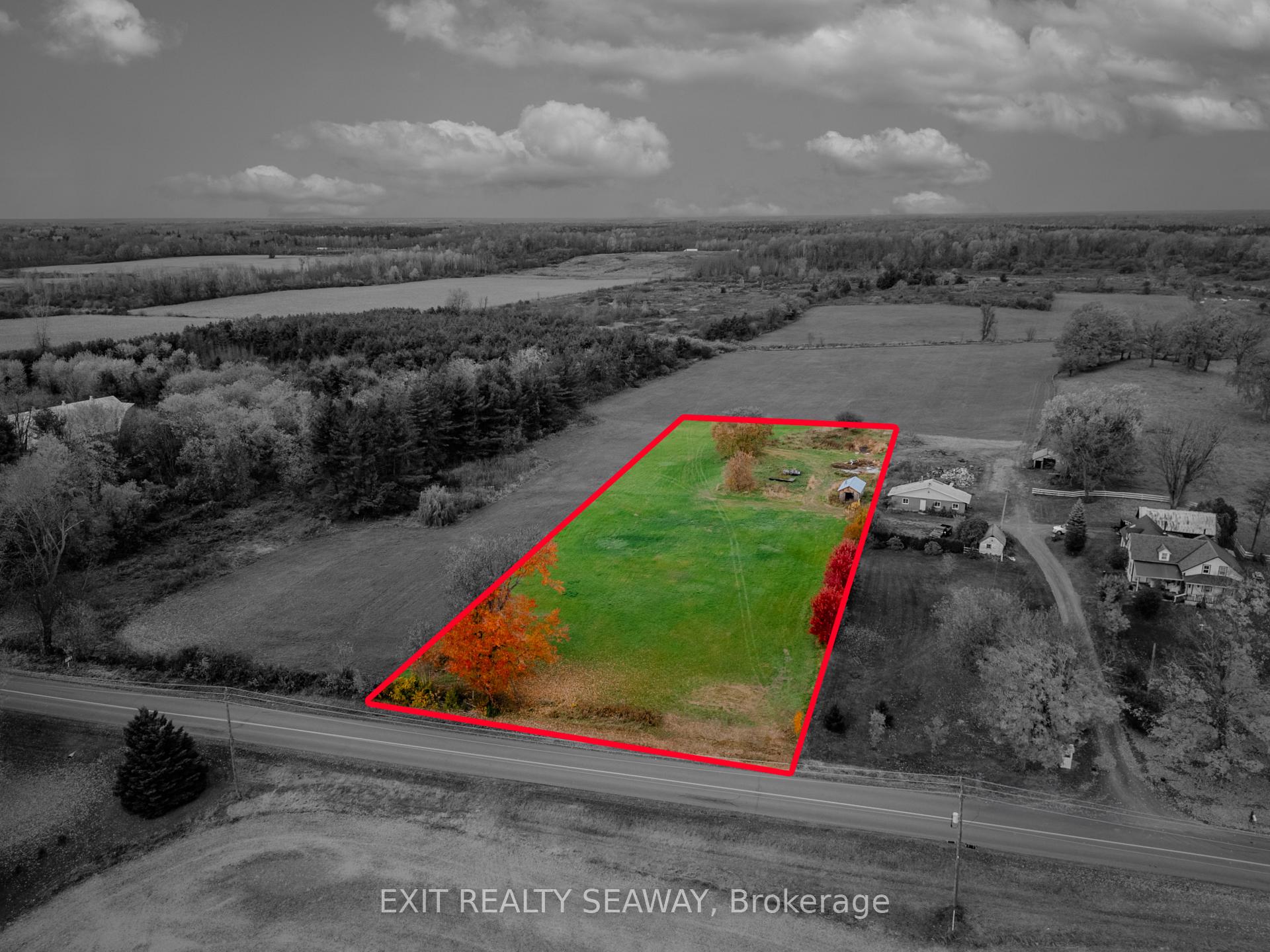 Photo 4 of 0000 Paragon Road, South Glengarry, South Glengarry (Charlottenburgh) Twp — HOMEH