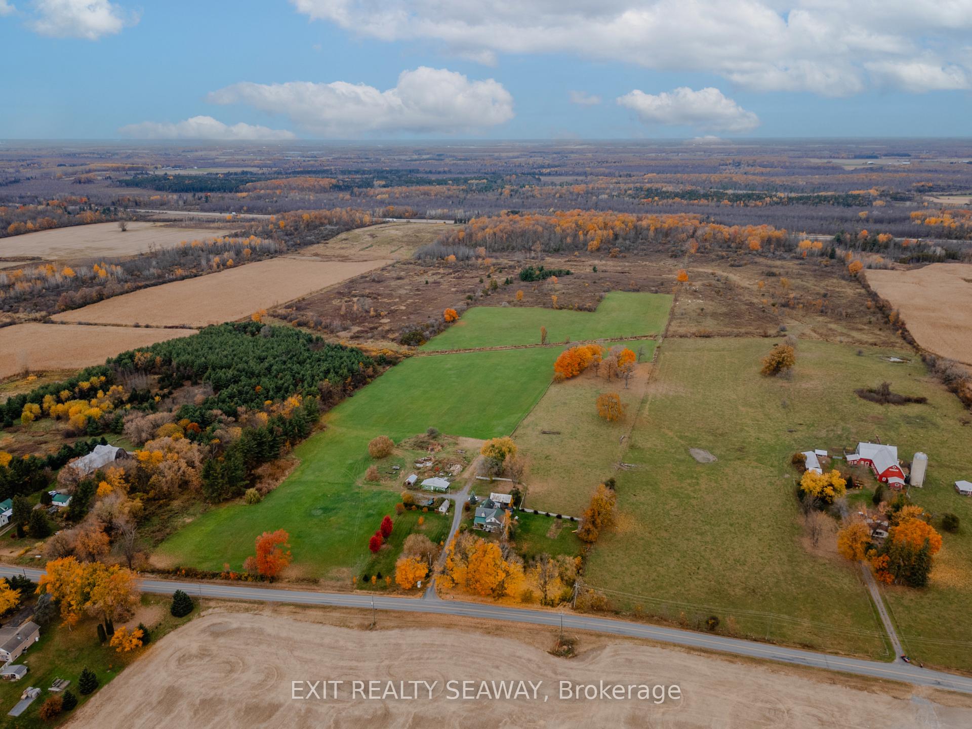 Photo 5 of 0000 Paragon Road, South Glengarry, South Glengarry (Charlottenburgh) Twp — HOMEH