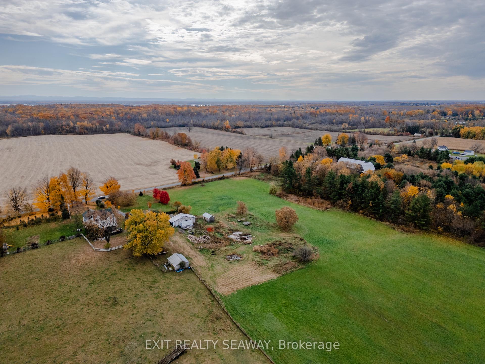 Photo 8 of 0000 Paragon Road, South Glengarry, South Glengarry (Charlottenburgh) Twp — HOMEH