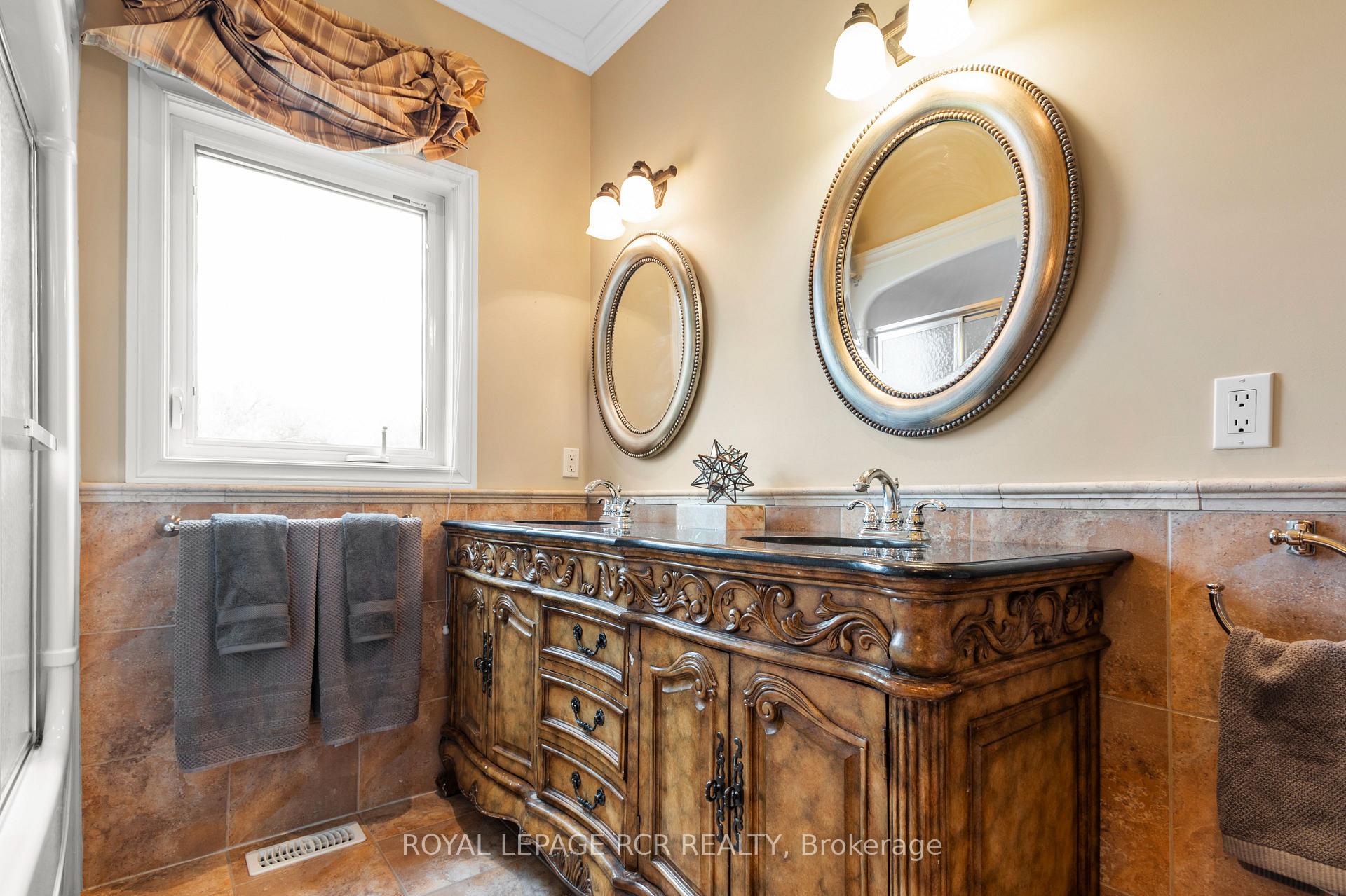 Photo 24 of 404 Rintoul Crescent, Shelburne — HOMEH