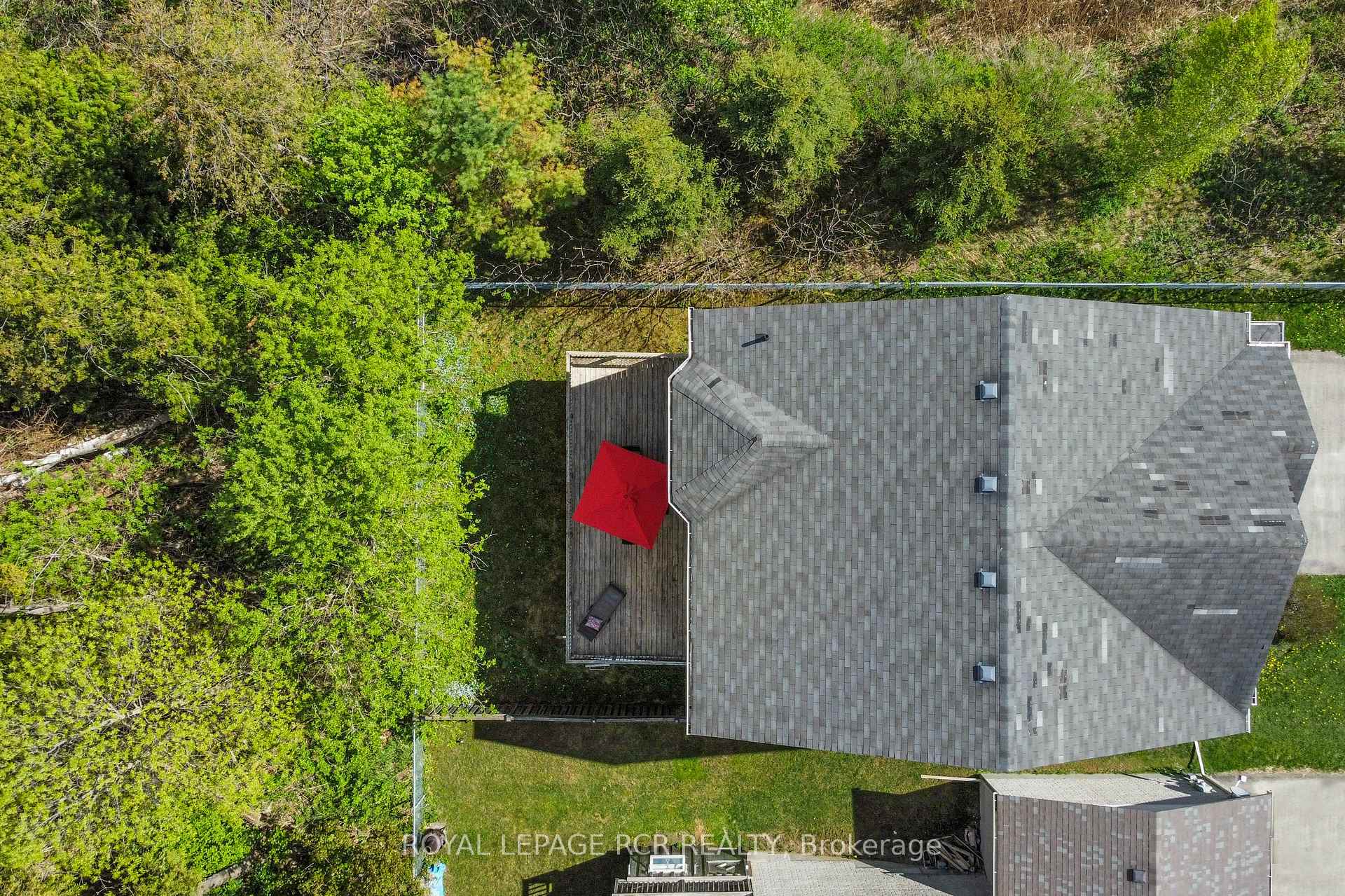Photo 32 of 404 Rintoul Crescent, Shelburne — HOMEH