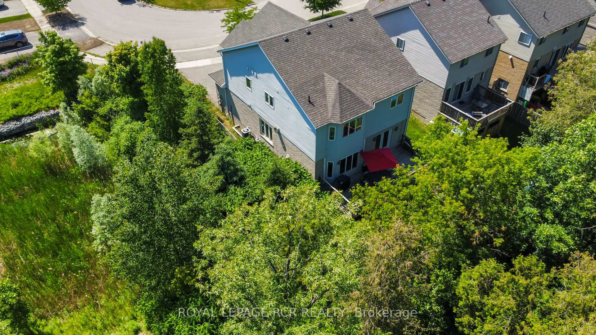 Photo 33 of 404 Rintoul Crescent, Shelburne — HOMEH