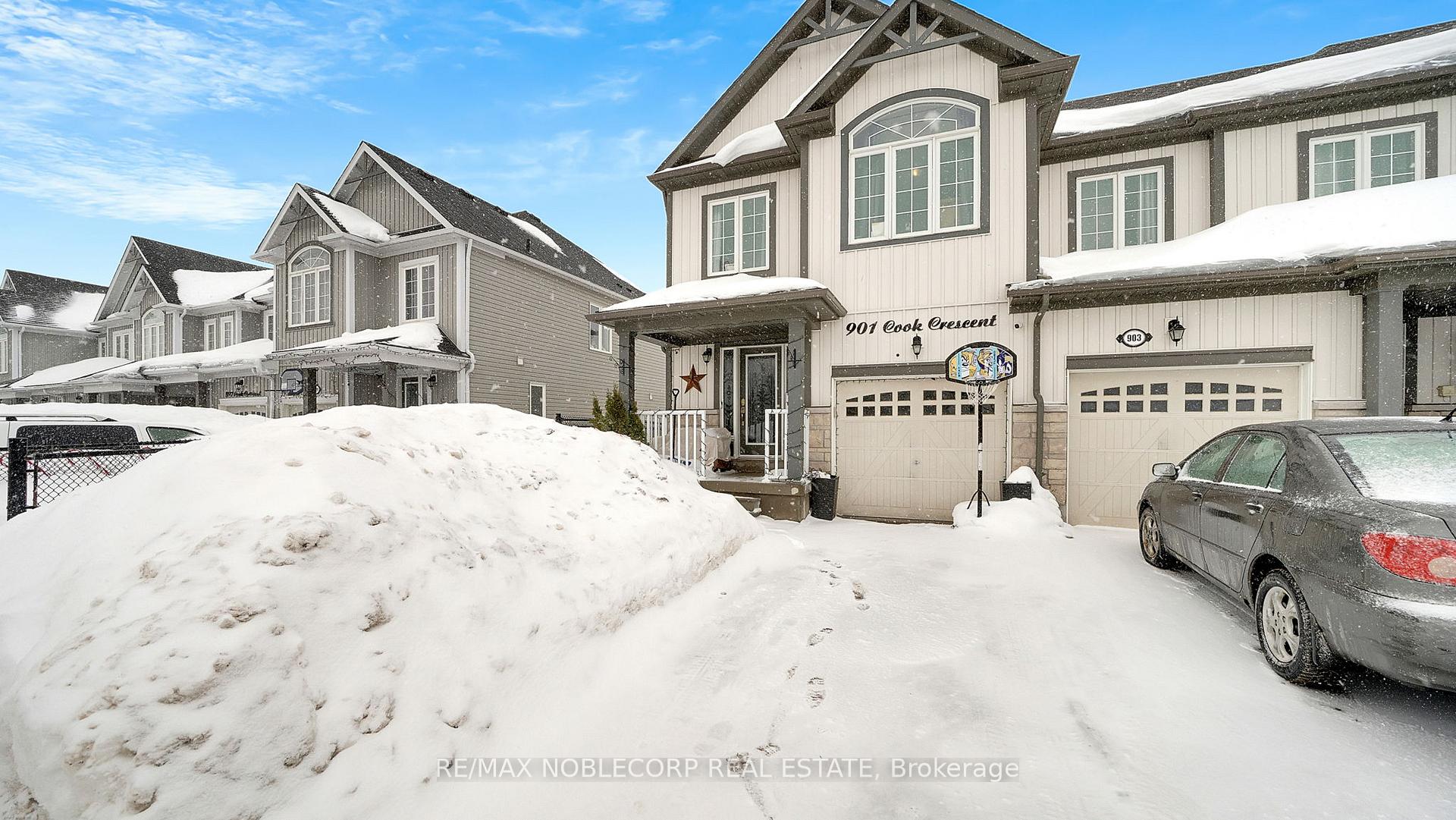 Photo 3 of 901 Cook Crescent, Shelburne — HOMEH