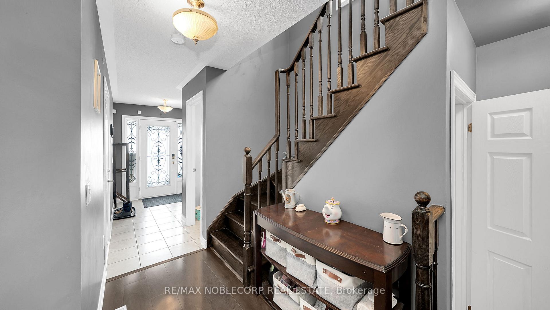 Photo 6 of 901 Cook Crescent, Shelburne — HOMEH