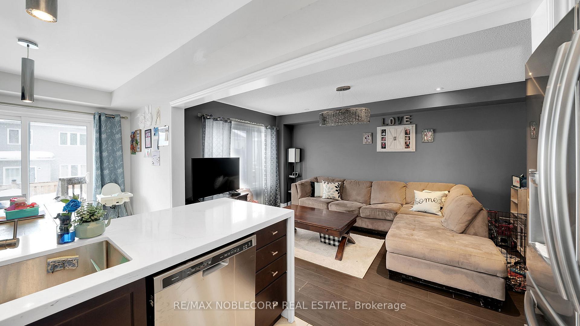 Photo 12 of 901 Cook Crescent, Shelburne — HOMEH