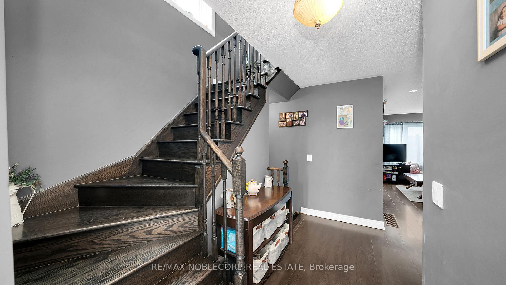 Photo 13 of 901 Cook Crescent, Shelburne — HOMEH