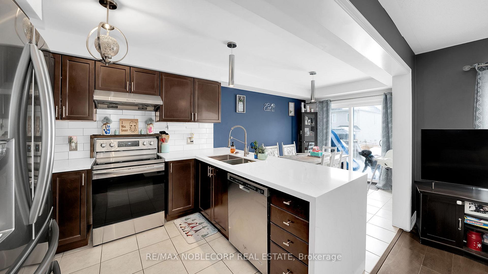Photo 25 of 901 Cook Crescent, Shelburne — HOMEH