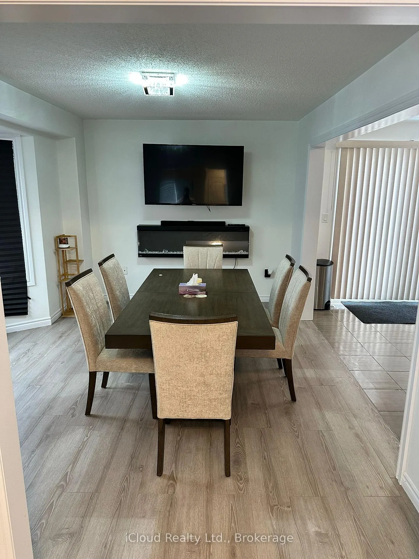 Photo 9 of 66 Todd Crescent, Southgate — HOMEH