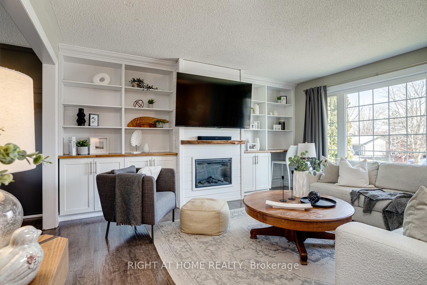 Photo 6 of 84 Carnegie Street, Scugog, Port Perry — HOMEH