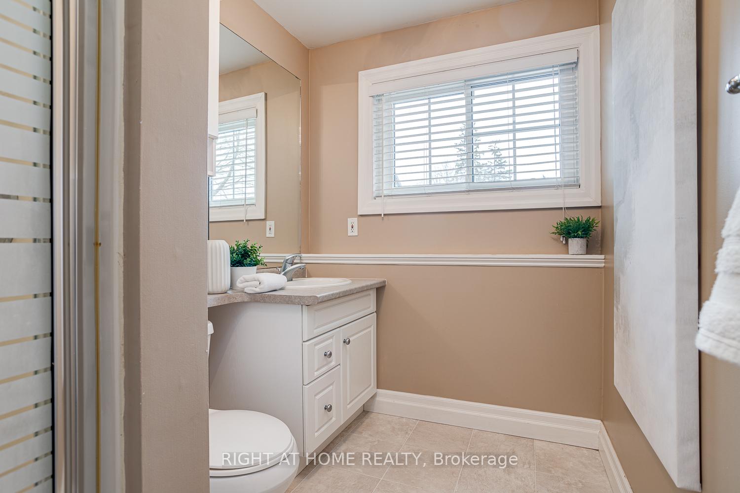Photo 27 of 84 Carnegie Street, Scugog, Port Perry — HOMEH