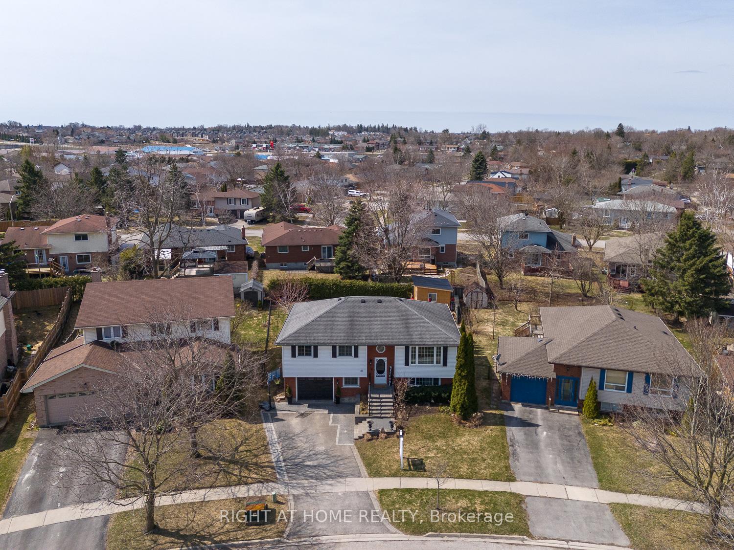 Photo 33 of 84 Carnegie Street, Scugog, Port Perry — HOMEH