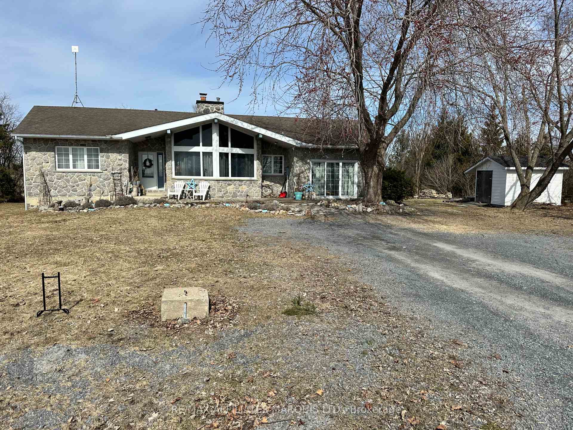 Photo 1 of 19791 County 18 Road, South Glengarry, South Glengarry (Charlottenburgh) Twp — HOMEH
