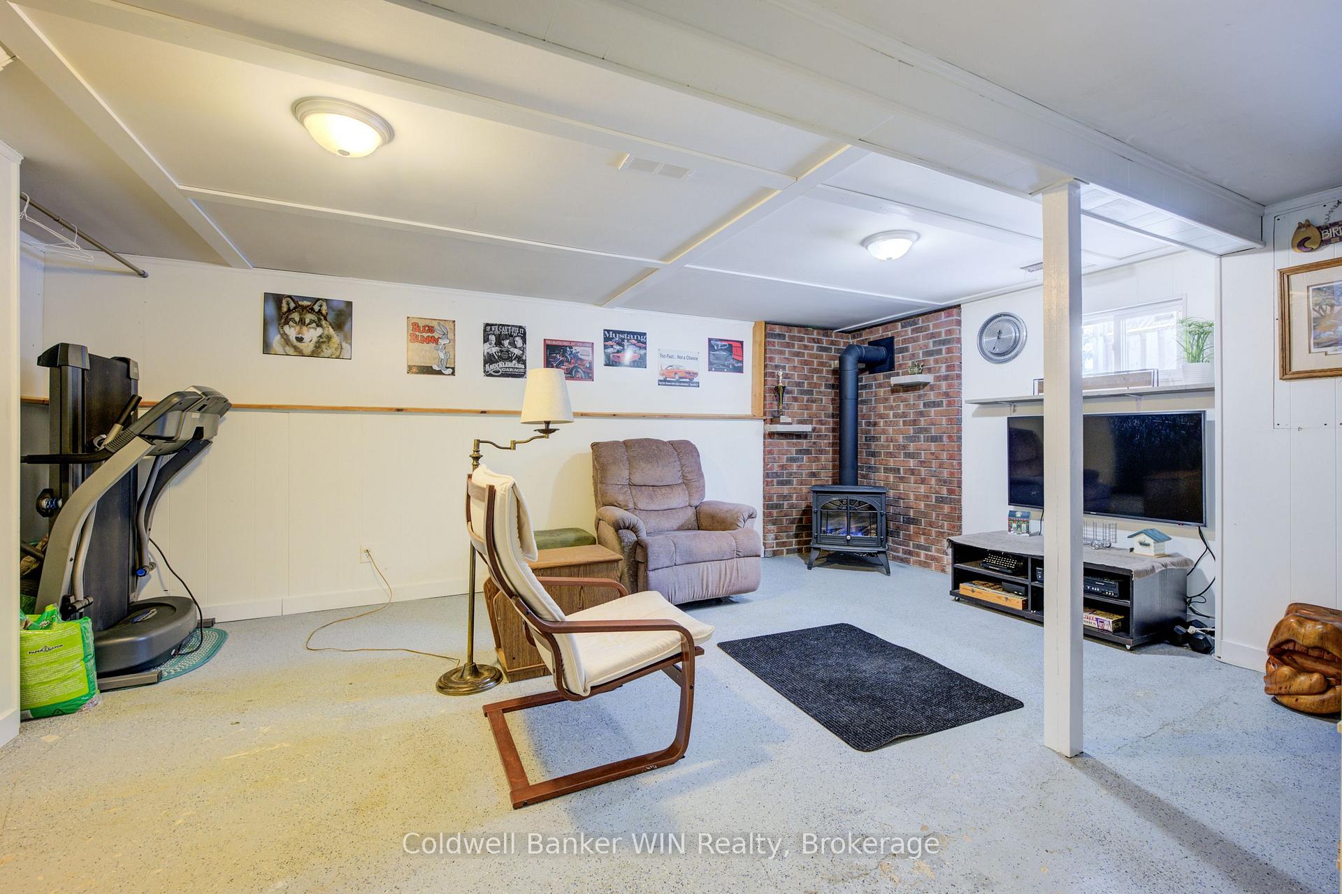 Photo 15 of 123 Ann Street, Shelburne — HOMEH