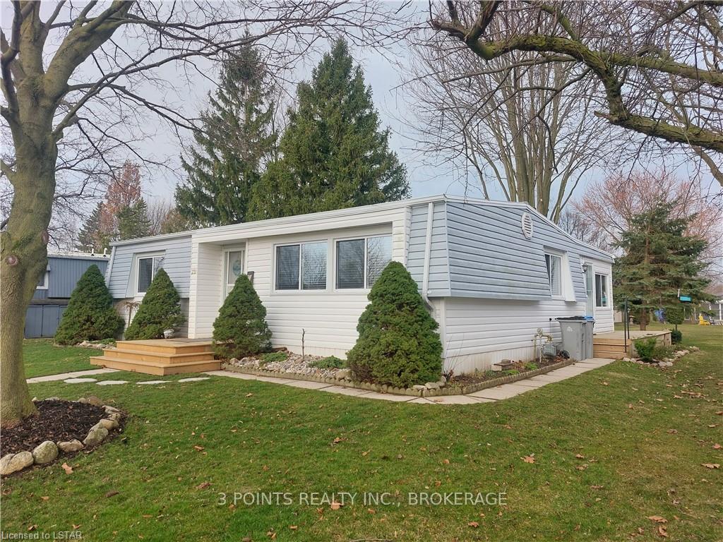 Photo 3 of 231 Pebble Beach Parkway, South Huron, Stephen — HOMEH