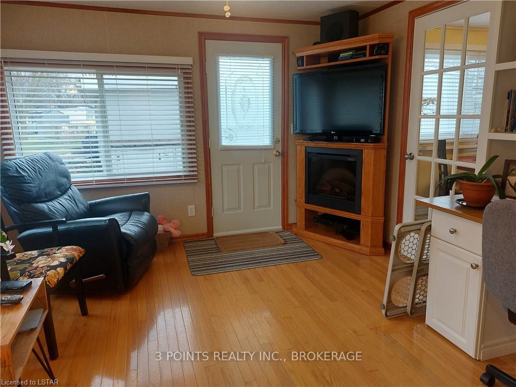 Photo 8 of 231 Pebble Beach Parkway, South Huron, Stephen — HOMEH