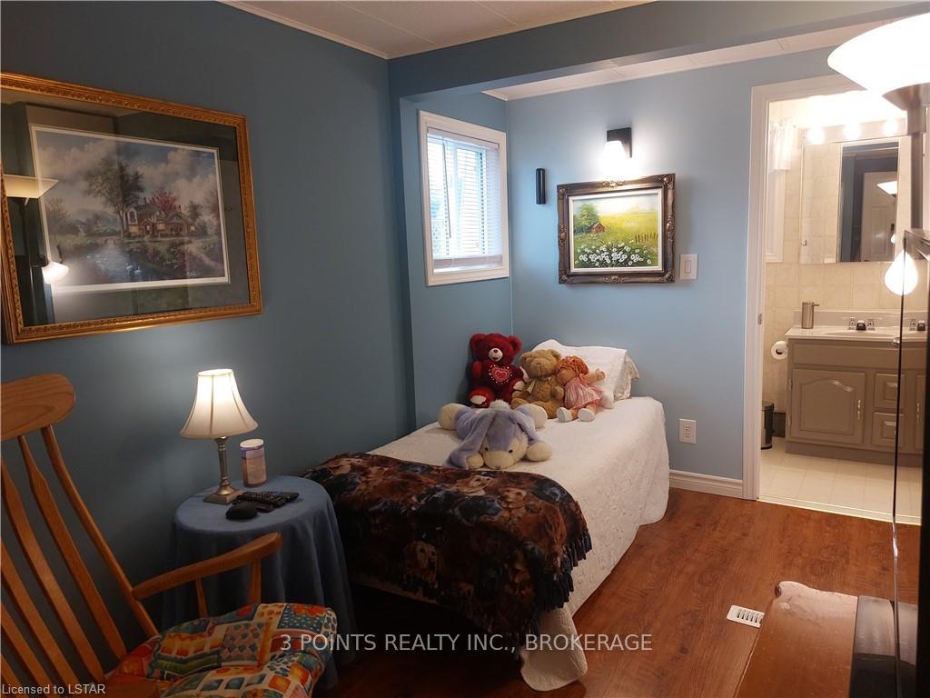 Photo 14 of 231 Pebble Beach Parkway, South Huron, Stephen — HOMEH