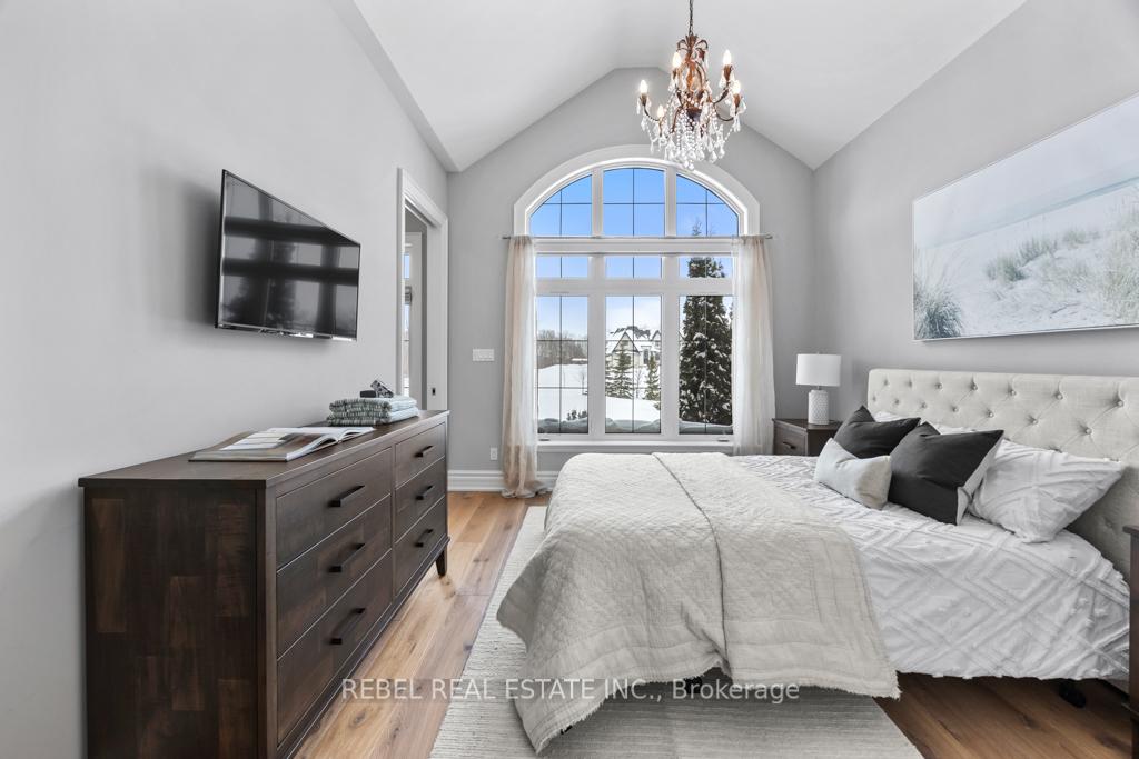 Photo 28 of 27 Clyde Court, Scugog, Port Perry — HOMEH