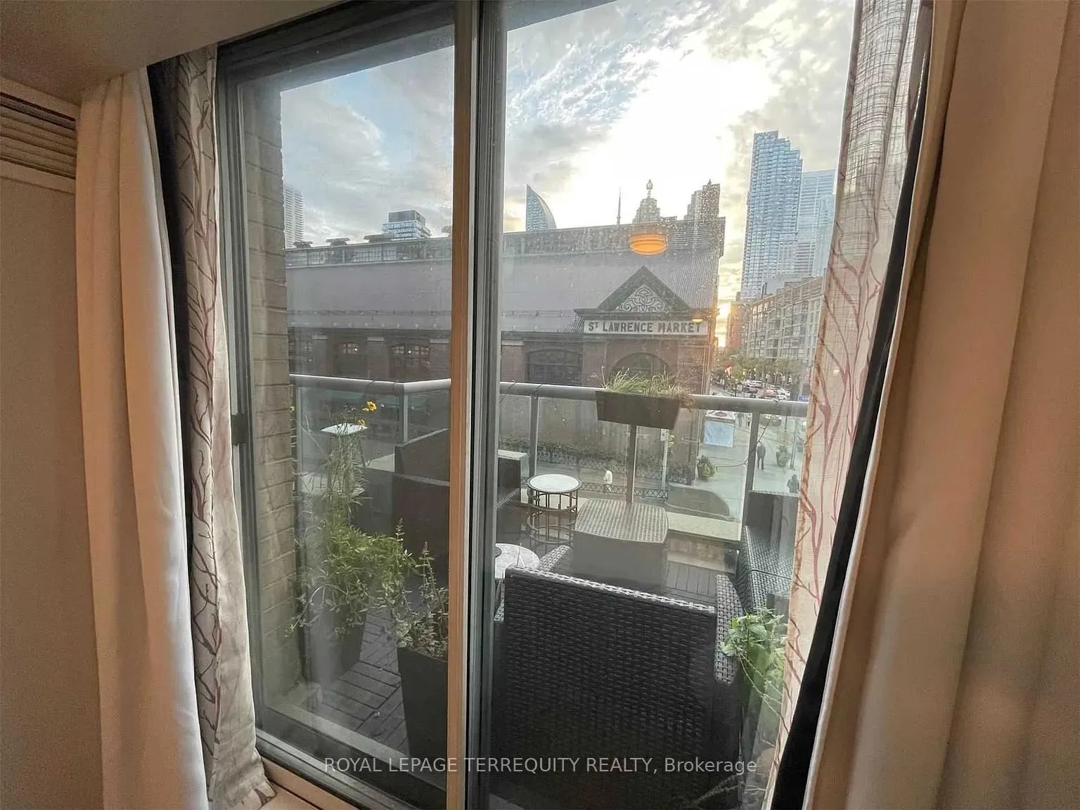Photo 15 of Unit 314, 109 Front Street E, Toronto, Moss Park — HOMEH