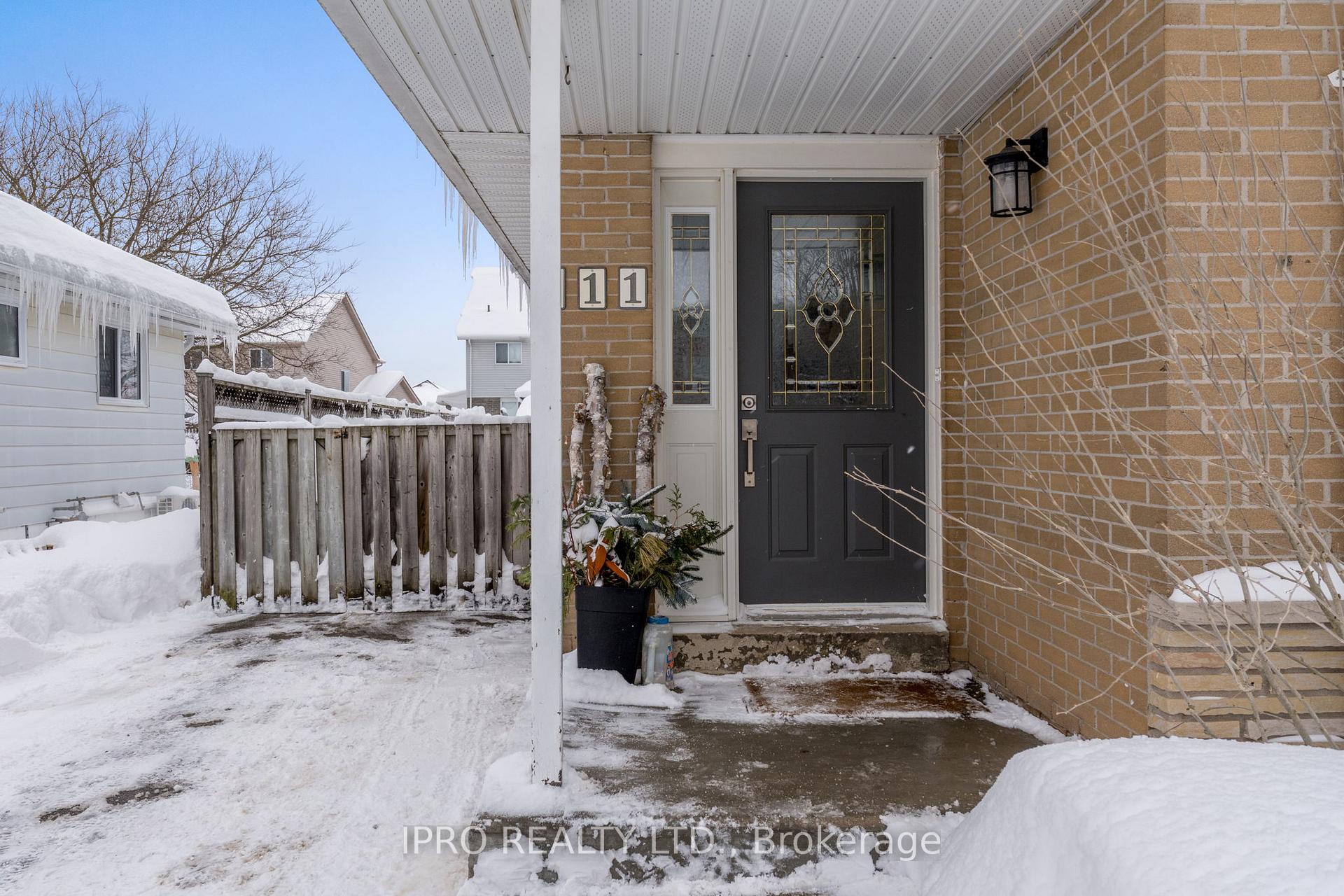 Photo 3 of 311 Simon Street, Shelburne — HOMEH