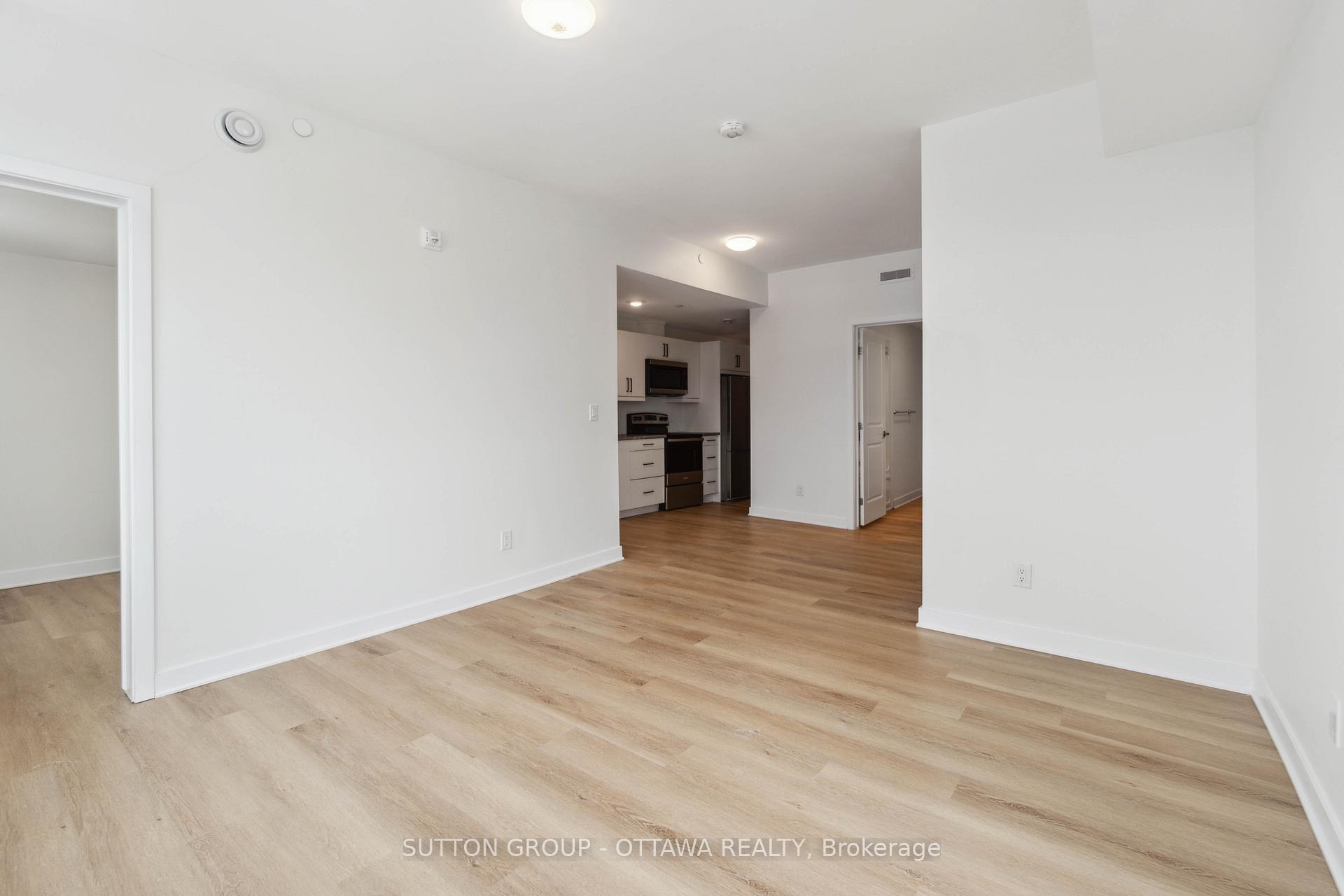 Photo 7 of Unit 405, 7 Maple Avenue, Smiths Falls — HOMEH