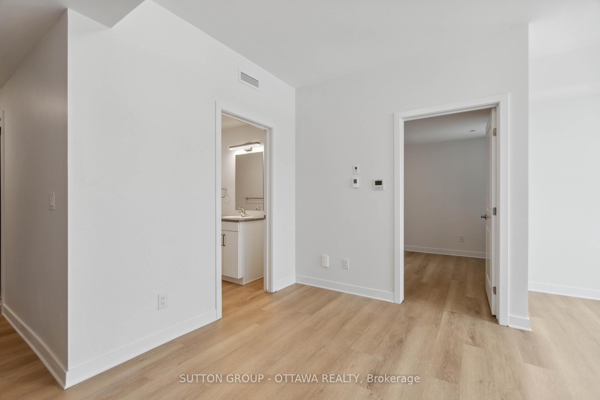 Photo 10 of Unit 405, 7 Maple Avenue, Smiths Falls — HOMEH