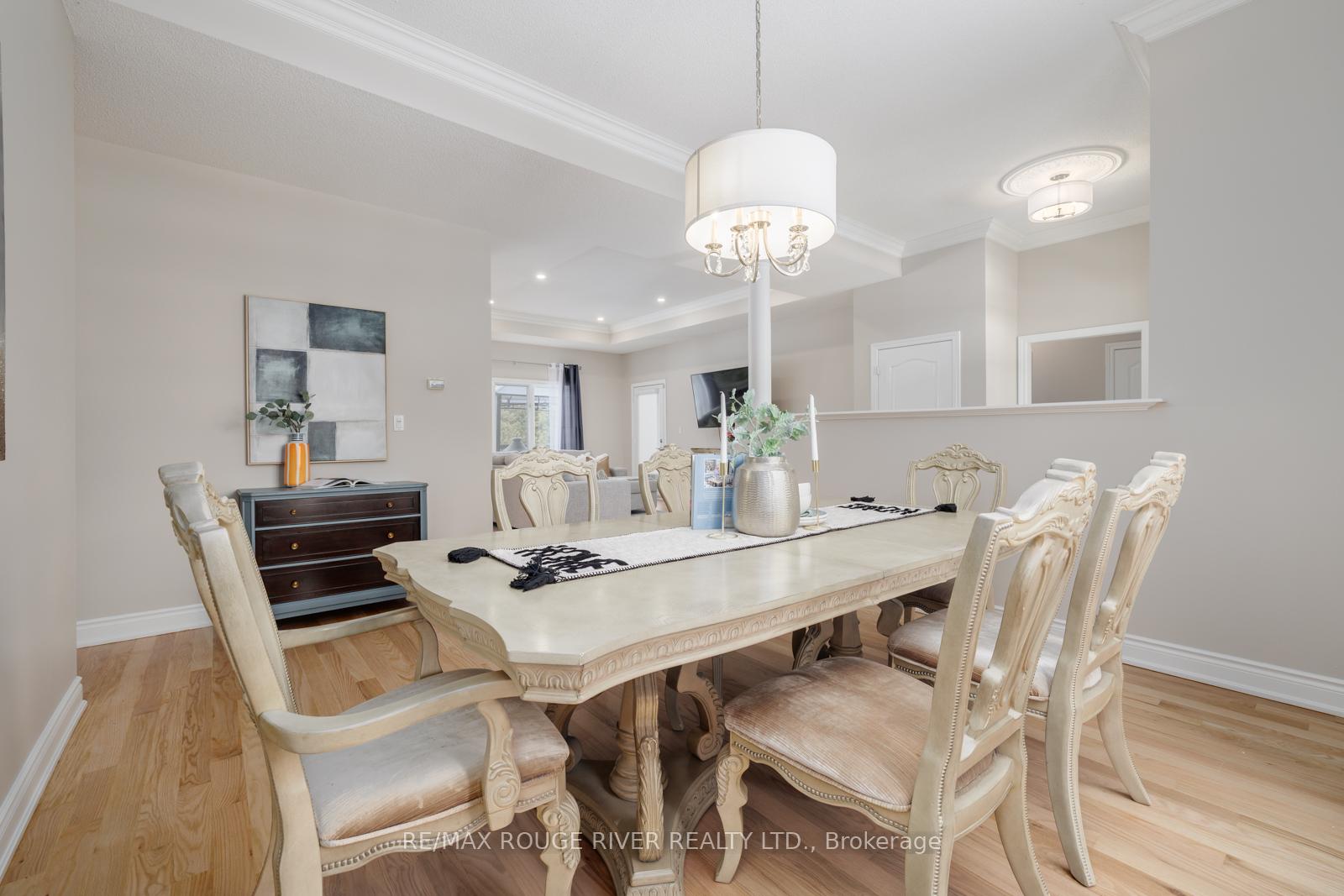 Photo 10 of 11 Mikelen Drive, Scugog, Port Perry — HOMEH