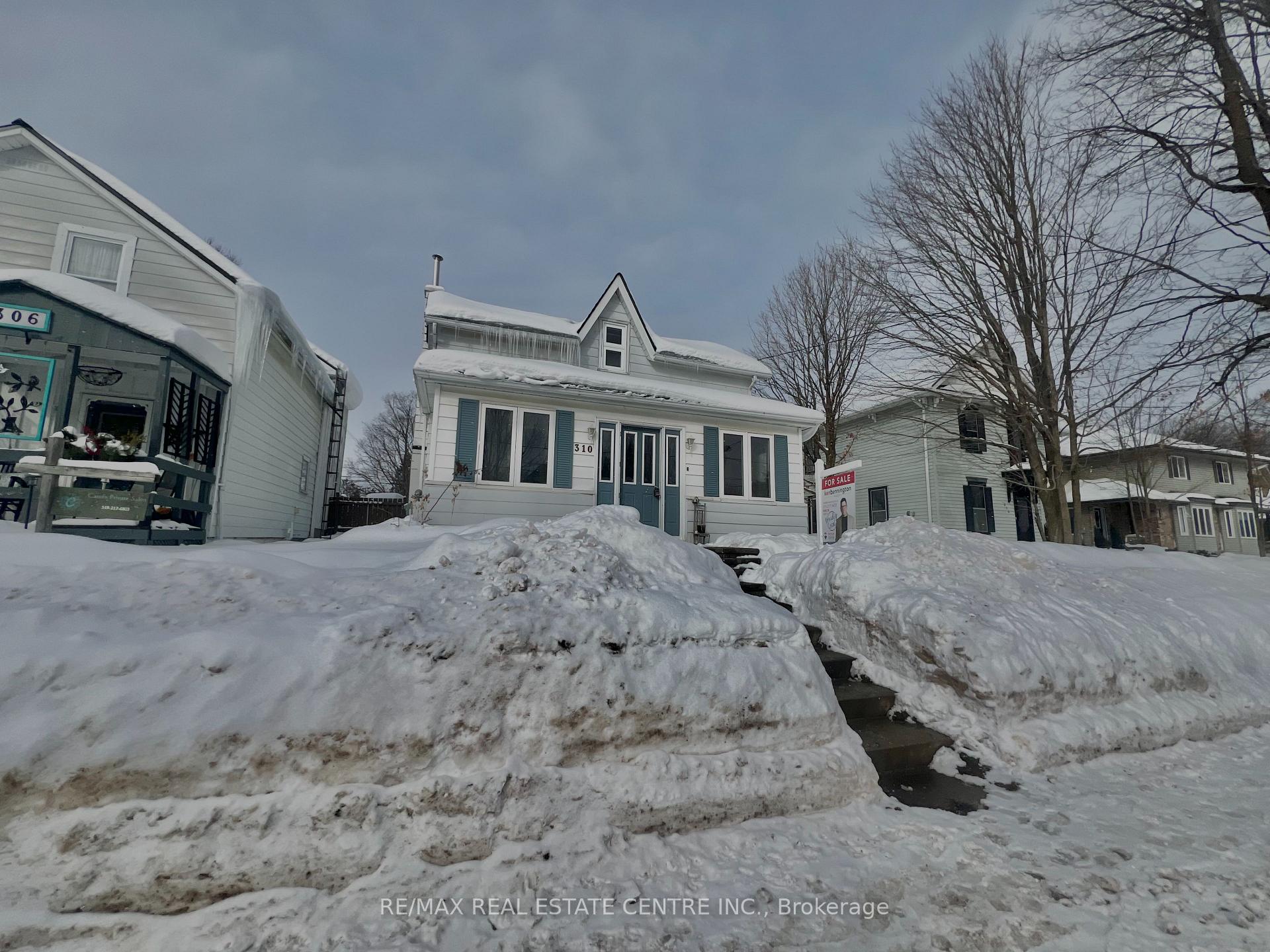 Photo 2 of 310 Andrew Street, Shelburne — HOMEH