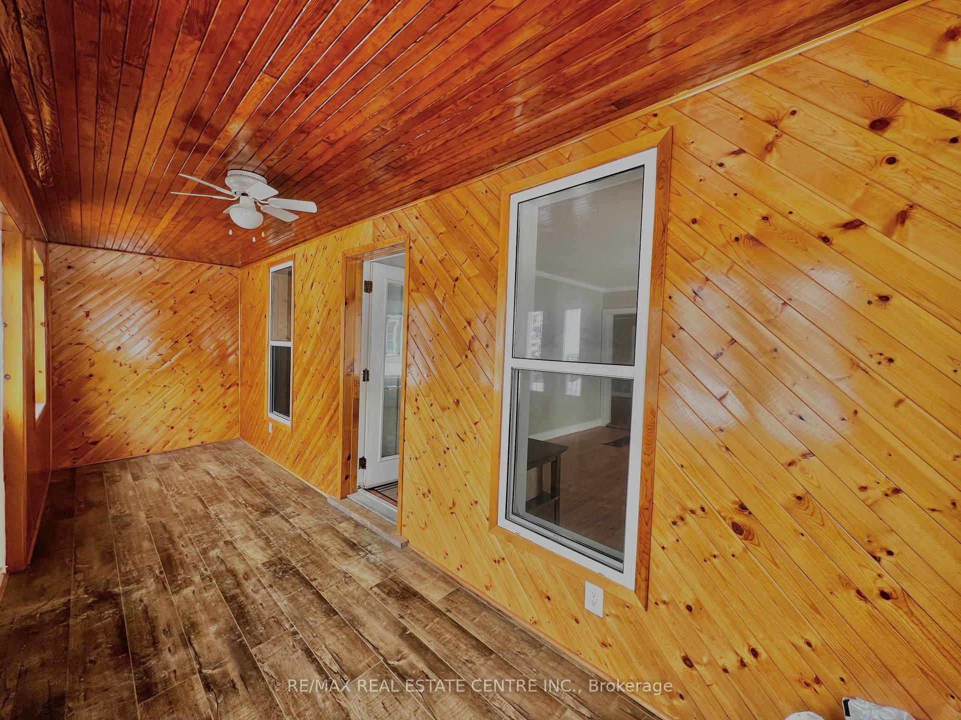 Photo 4 of 310 Andrew Street, Shelburne — HOMEH