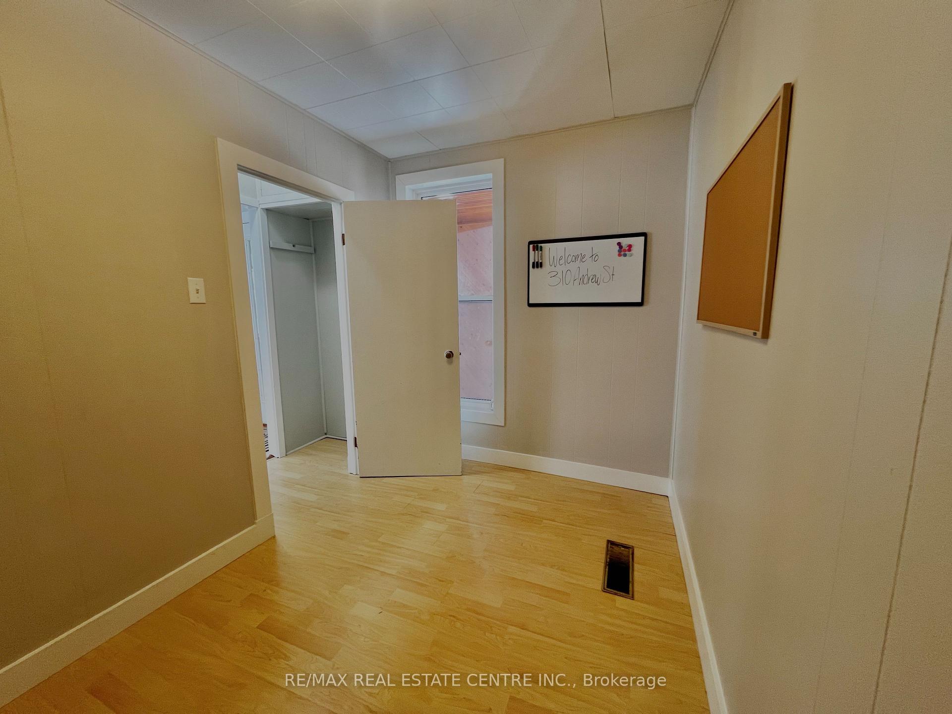 Photo 10 of 310 Andrew Street, Shelburne — HOMEH