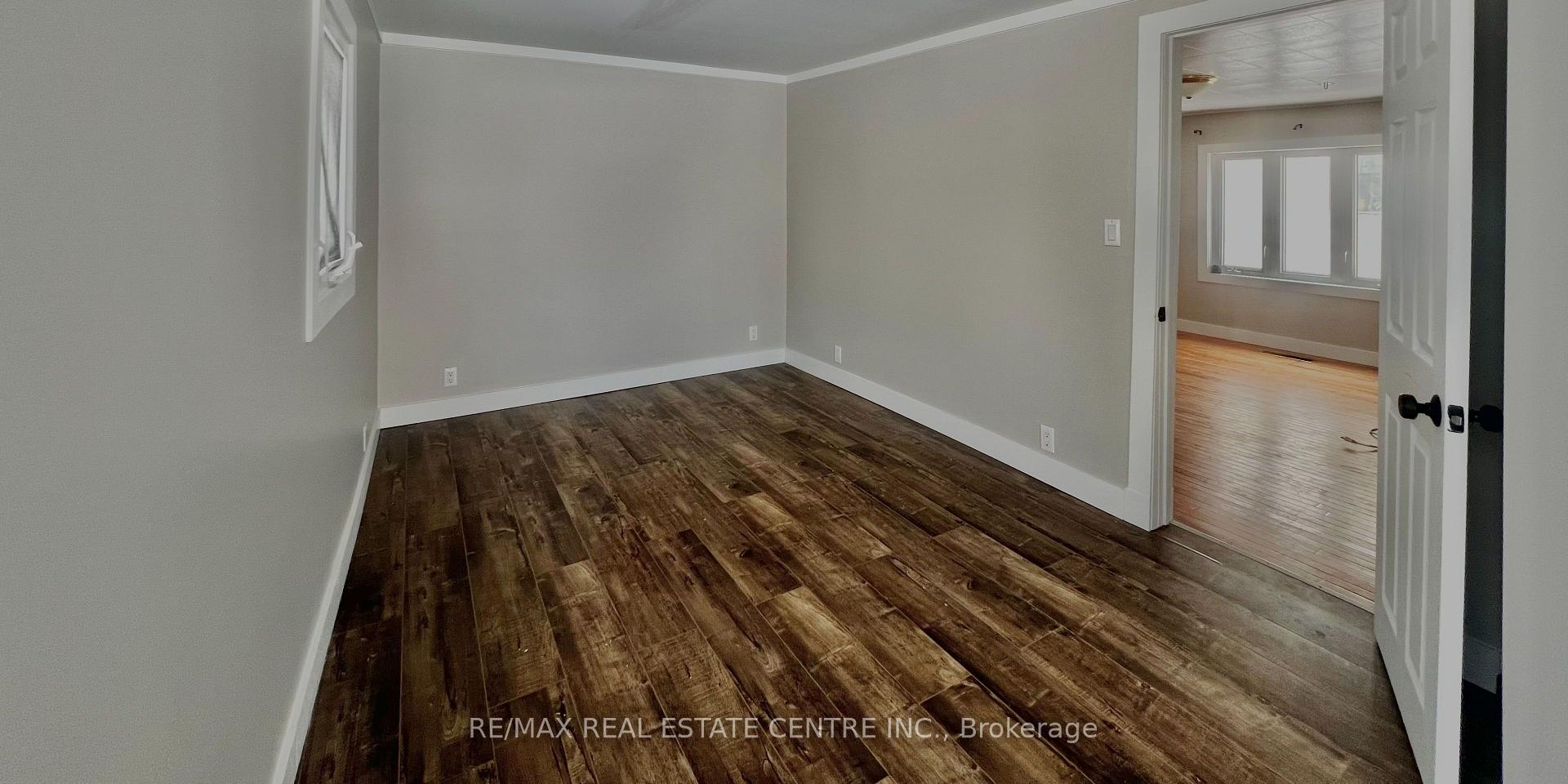 Photo 18 of 310 Andrew Street, Shelburne — HOMEH