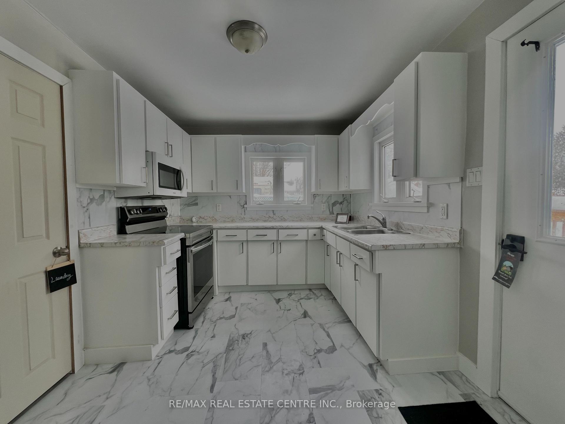 Photo 23 of 310 Andrew Street, Shelburne — HOMEH